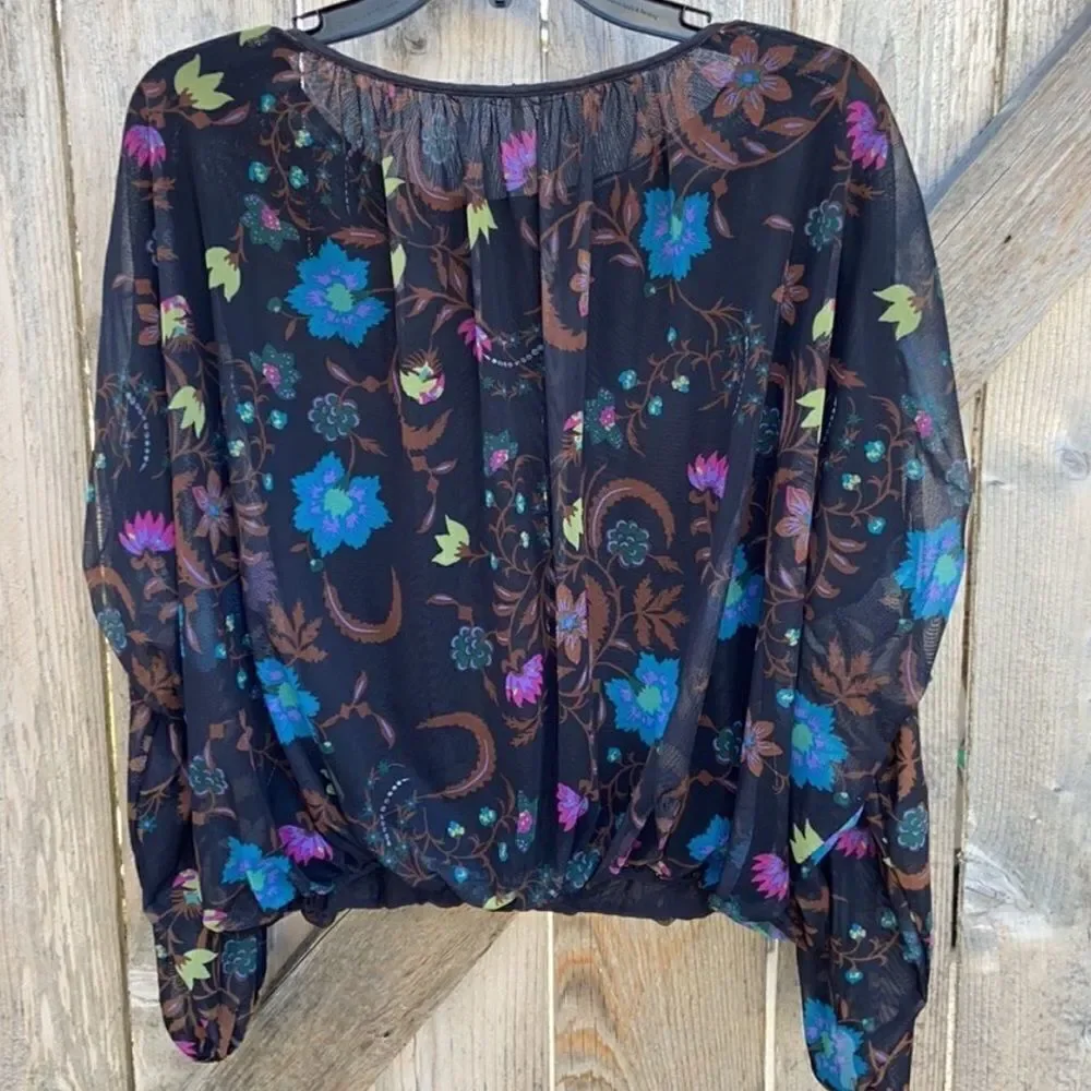 LIKE new Free People top